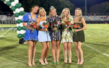 Class of 2025 Homecoming Queen Court Pictured left to right: Brinkley Williams, Read Johnson, Mary Hollis Pugmire, Reese Jarrard, and Jane Frierson